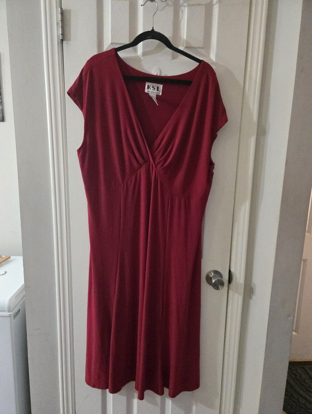 22w slinky dress